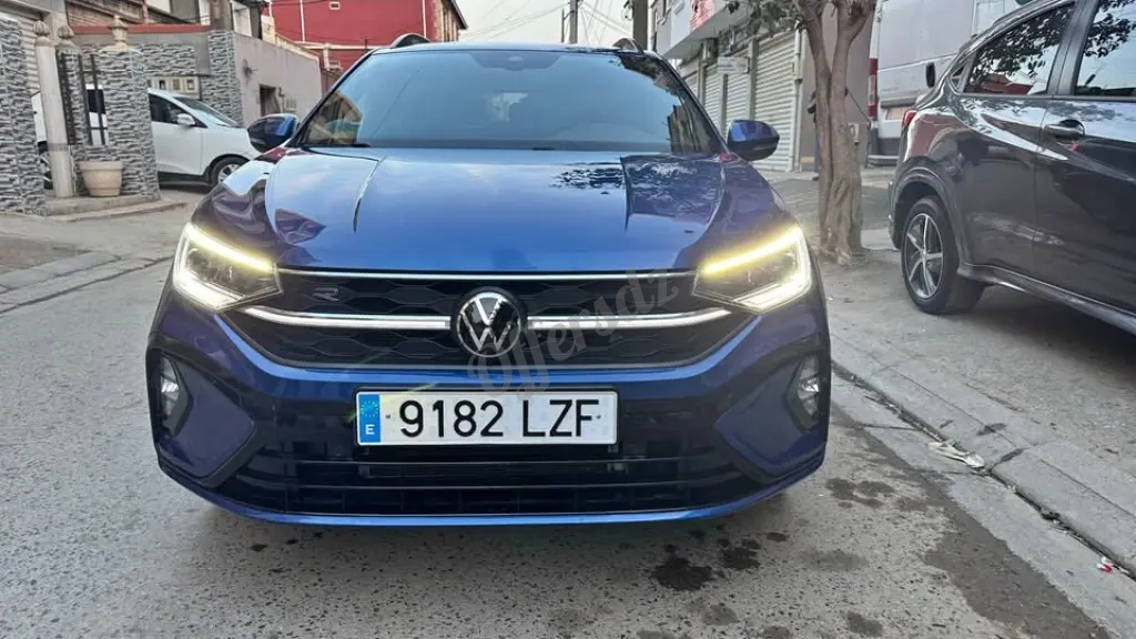 Volkswagen taigo 2022 Rline interieur exterior 1.5 150 Ch 4 cylindre machi 45000 km raylik dossier