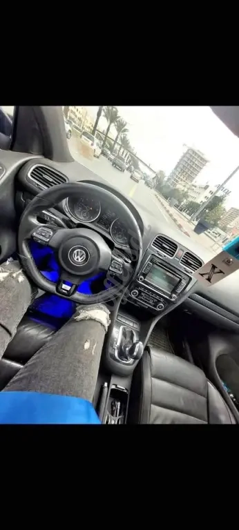 Golf 6 R20 Used - Good