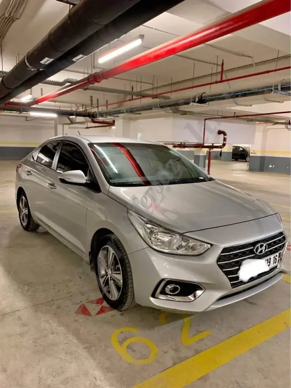 Accent مستعملة مثل الجديدة