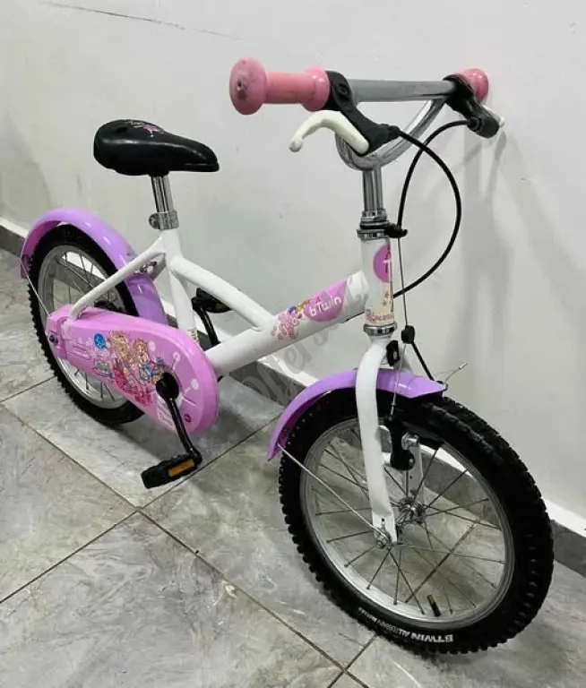 Velo btwin 16 pouce fillet état 9/10 venu