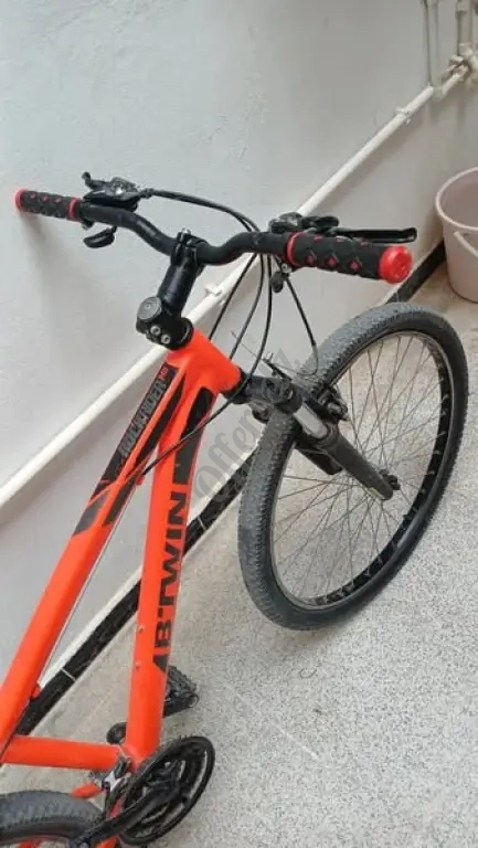 Vélo bitwin 340 bon état