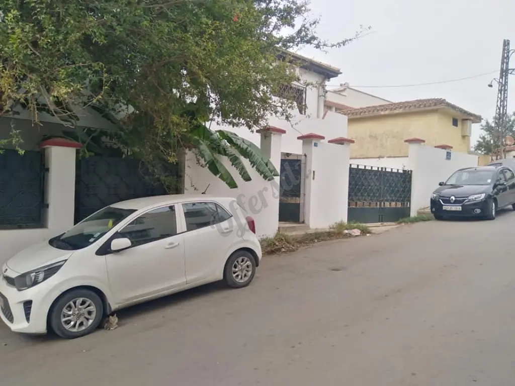 Location et vente villa fi kouba