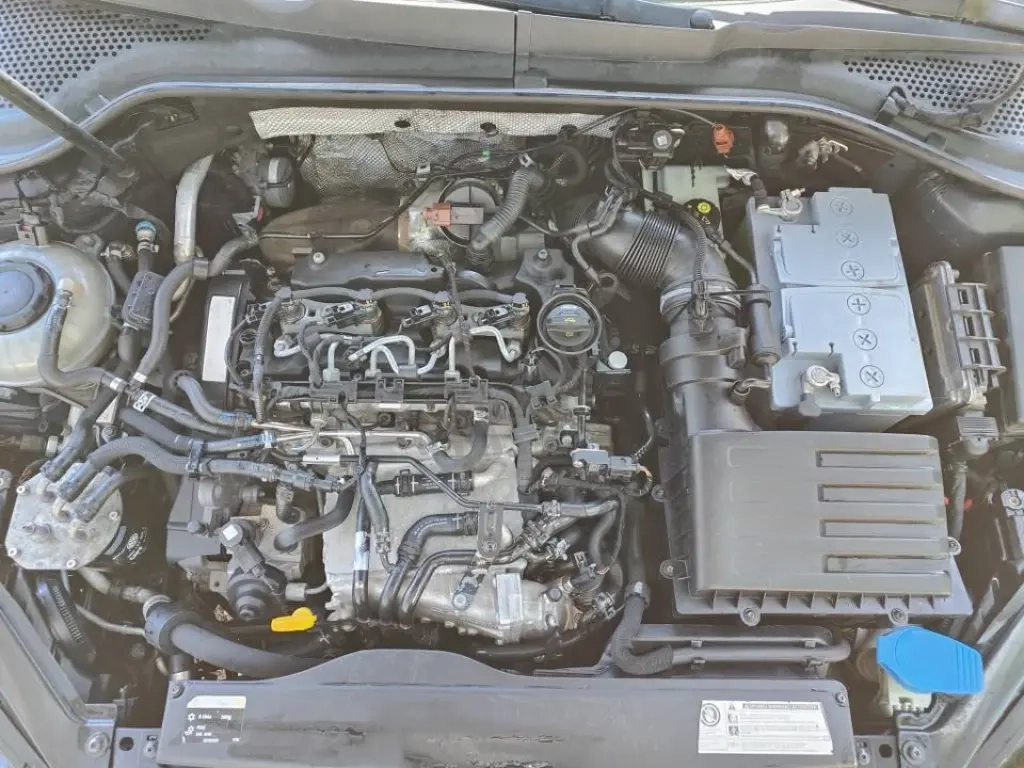Golf 7 R-line mchi 180 nlf