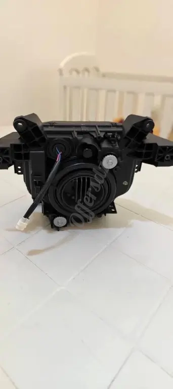 Phare Suzuki GSXR1000 L7. L8. L9. M01 la casse
