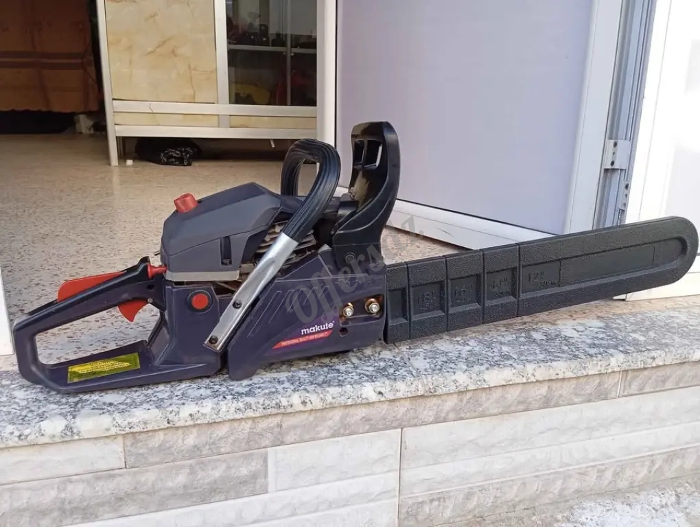 Tronçonneuse 10/10