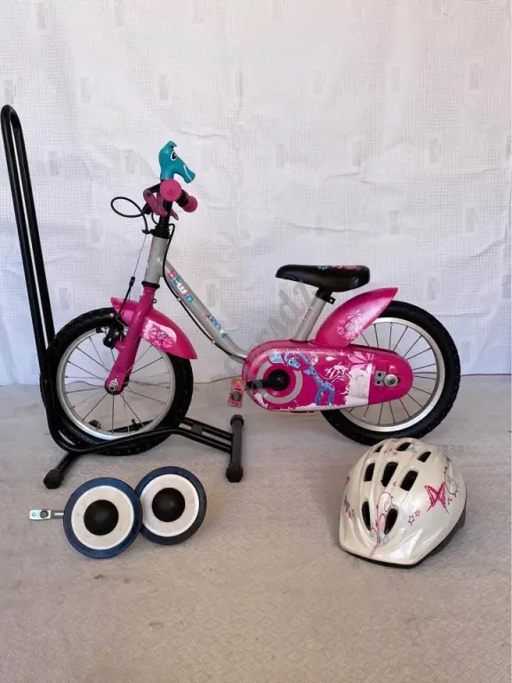 Velo b’twin 14 pouce fillette ????????????????