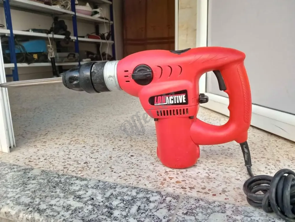 Marteau Perforateur Français