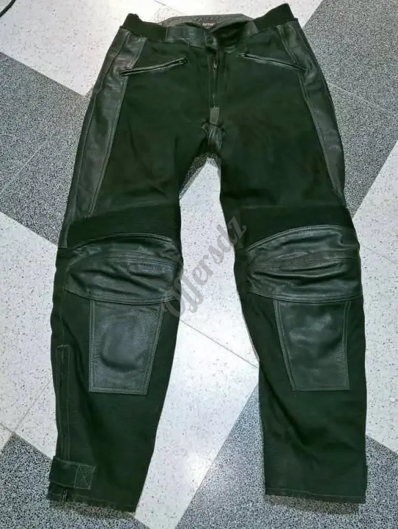 Pantalons pour hommes : qualité et prix de gros Algérie