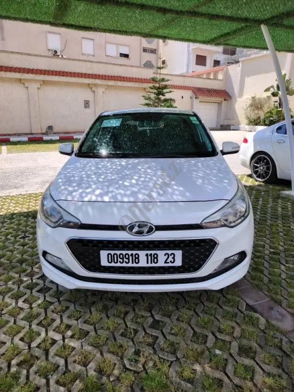 I20 isonse 1.4bwat outo 2018 machi 97 km jdida tonbile