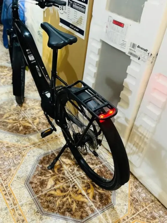 Vélo cannondale tout neuf état 9/10 Chargeur orginal