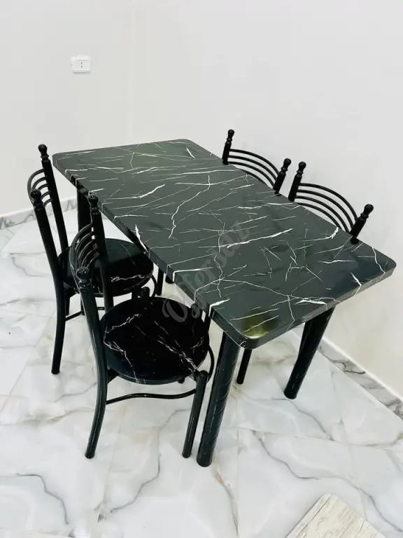 طاولة أكل 8.6.4كراسي و تحفة وخدمة وأتقان 😍 * البيع متوفر 🖥️⌨️💸