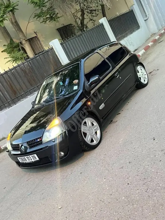 Clio 2Rs 2.0 ess 182 ch