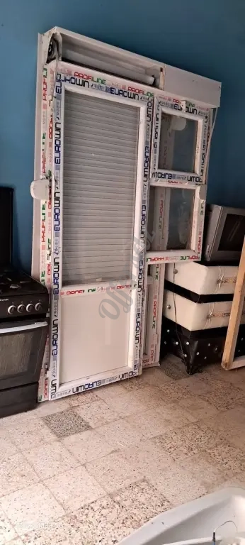 باب pvc لاصقة فيه تاقة ب 350 الف
