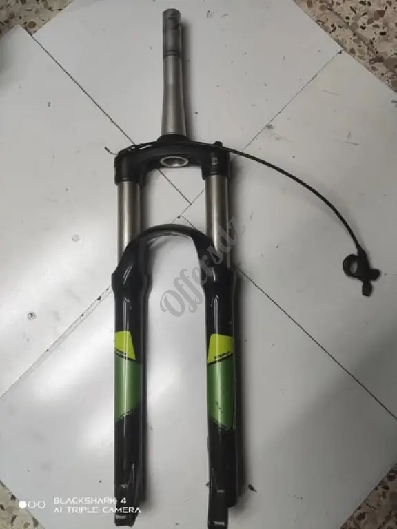 Fourche 27.5 130mm