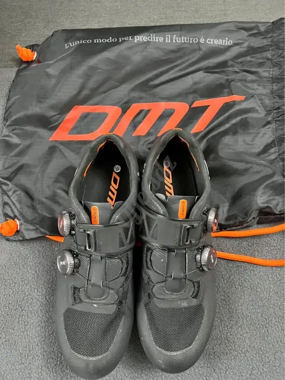 Chaussures velo DMT 2024