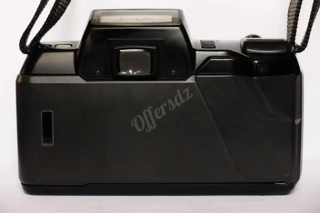 PENTAX SF7 très bon